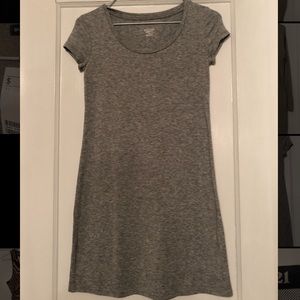 Short sleeved dress size XS